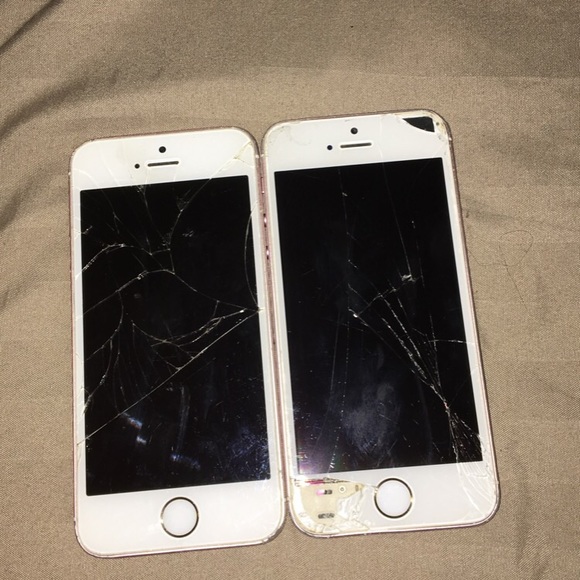 iPhone SE - Picture 2 of 2